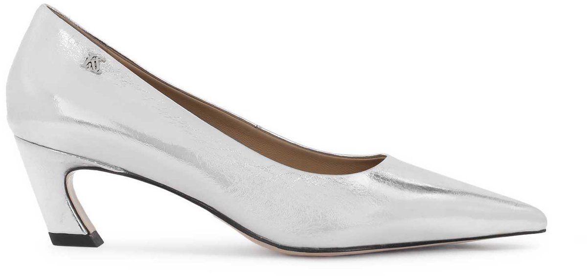 Kazar Studio Silver pumps with extended nose