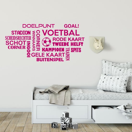 Muursticker Voetbal Words Cloud - Jaune - 120 x 56 cm - Textes néerlandais pour chambre de bébé et enfant - Sticker mural