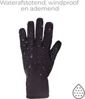 Zwarte fietshandschoen met waterdruppels, witte stiksels en '3' logo. Tekst: 'Waterafstotend, windproof en ademend'.