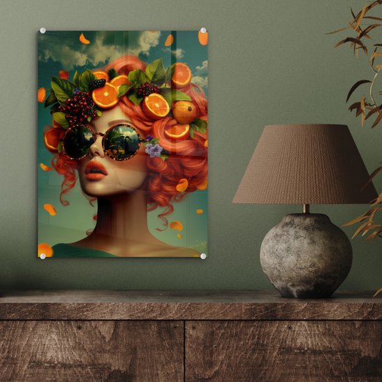 MuchoWow® Glasschilderij 30x40 cm - Schilderij acrylglas - Vrouw - Sinaasappel - Bessen - Oranje - Foto op glas - Muurdecoratie woonkamer - Wanddecoratie slaapkamer - Schilderijen