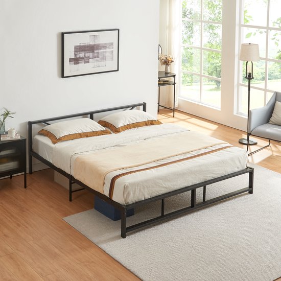 Metalen bed Meran bedframe met bedbodem zwart 180x200
