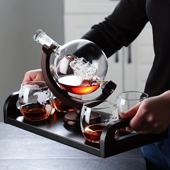 Creatieve Globe - Decanter Set - Loodvrij Karaf - Houten Stand - Whisky - Voor Whisky Liefhebbers - Model Globe