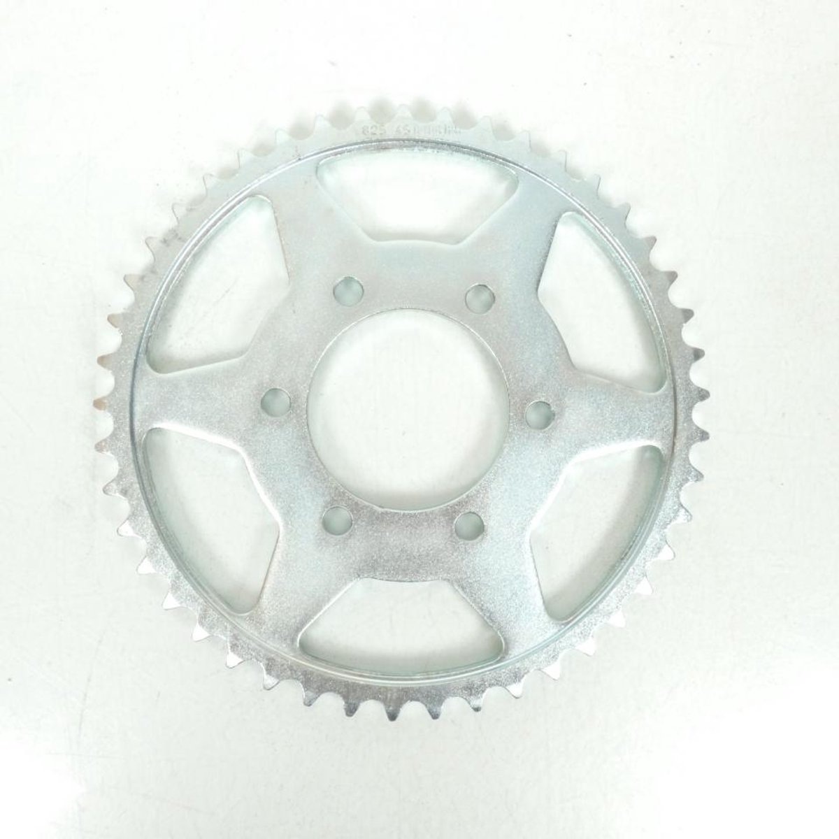 Couronne de transmission PBR pour Moto Husaberg 390 FE 2010 à 2012 825 45 C45 / 45dts P530 Al76mm Neuf