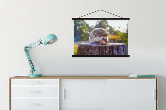 Affiche textielposter Eating Hedgehog lattes noires 90x60 cm