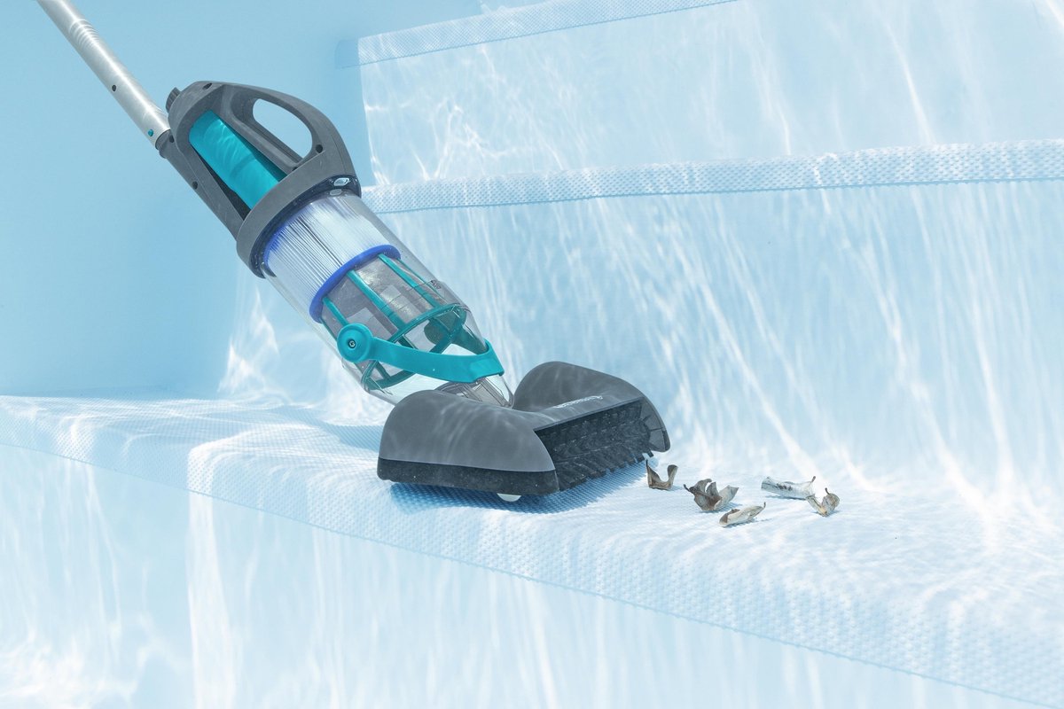 Bestway AquaGrip Manual Rechargeable Pool Vacuum
