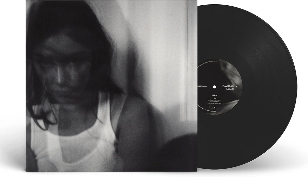 Debuutalbum met emotionele nummers en krachtige singles