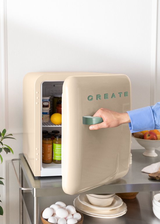 CREATE - Koelkast in retrostijl - Zand - Handvat Sage - FRIDGE RETRO 48L van create — afbeelding 4