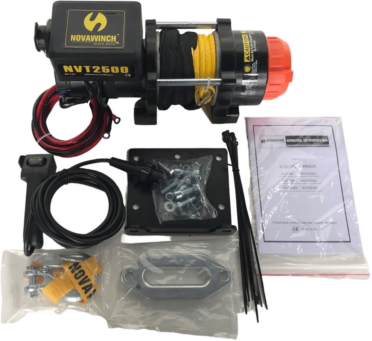 NovaWinch NVT2500i SR - Elektrische bootlier 12V - Quadlier met 1134 kg trekkracht - Met ergonomisch liertouw 14 meter - Incl. 3 meter kabelafstandbediening. Accessoires op aanvraag leverbaar.