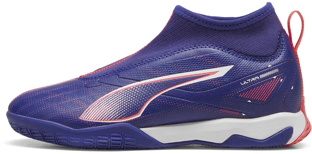 Puma Ultra 5 Match+ LL It voetbalschoenen in blauw, EU 35.5, met lichtgewicht steunframe en niet-markerende rubberen zool.
