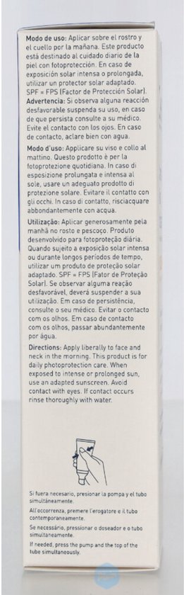 CeraVe Hydraterende Gezichtscrème SPF50 - voor Normale tot Droge Huid - met 3 Essentiële Ceramiden -52ml