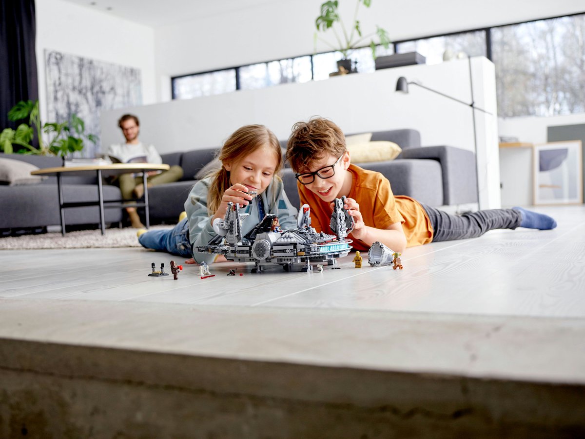 LEGO Star Wars Millennium Falcon™ 75257 — afbeelding 5