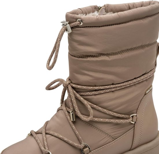 Army half hoge laars met veter van Ilse Jacobsen