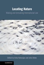 Couverture du livre Locating Nature : Making and Unmaking International Law, avec un motif abstrait gris et blanc.