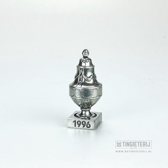 KNVB Beker - 1996 - PSV - Officieel KNVB Product - Luxe verpakking - Uniek miniatuur - Voetbal - Fanartikel