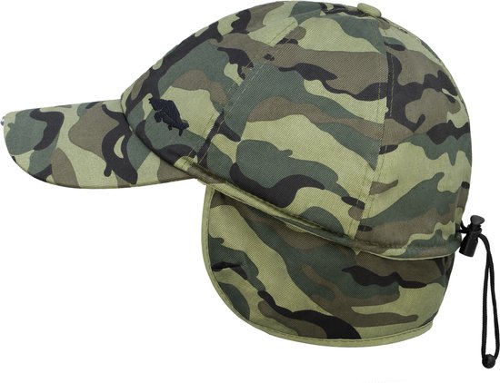 Camouflage pet met oorflappen die omhoog geklapt kunnen worden en een aantrekkoord aan de achterkant.