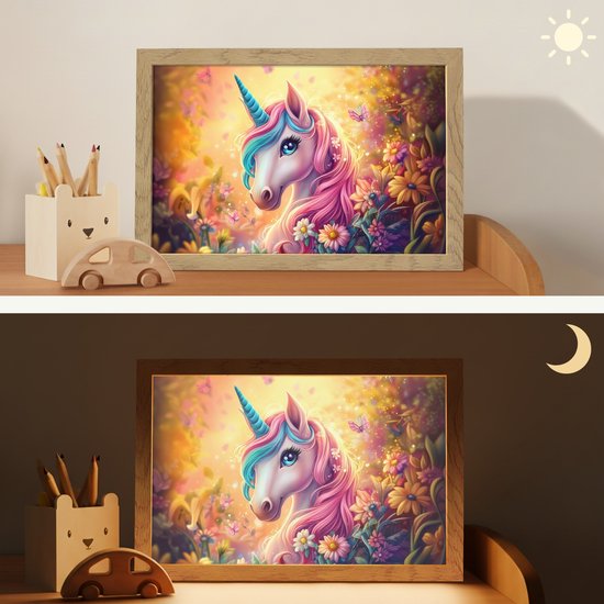 Nachtlampje 30x20 cm - Kinder lamp - Eenhoorn - Roze - Kleurrijk - Sprookjesbos - Tafellamp kinderkamer - Slaapkamer lamp - Bedlamp kinderen - Kinderlampje stopcontact - Wandlamp babykamer - Nachtlampjes van Little Dreamzzz. — afbeelding 4