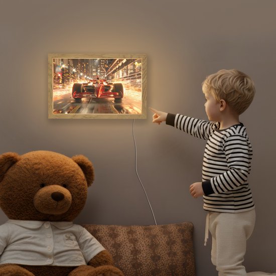 Nachtlampje 30x20 cm - Kinder lampje - Formule 1 - Auto - Race - Goud - Jongens - Tafellamp kinderkamer - Slaapkamer lamp - Bedlamp kinderen - Kinderlampje stopcontact - Wandlamp babykamer - Nachtlampjes van OnlyWow — afbeelding 5