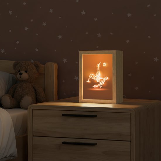 Nachtlampje 15x20 cm - Kinder lamp - Voetballer - Oranje - Voetbal - Omhaal - Tafellamp kinderkamer - Slaapkamer lamp - Bedlamp kinderen - Kinderlampje stopcontact - Wandlamp babykamer - Nachtlampjes van Merkloos — afbeelding 2