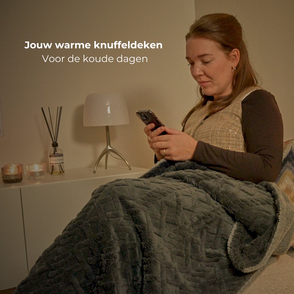 Luvego Elektrische Deken XL - Bovendeken & Warmtedeken - 180x130CM - 1 of 2 persoons - TÜV GS - Omslagdeken & Knuffeldeken - 9 Warmtestanden met Timer - 160W - Wasbaar - Verwarmingsdeken Fleece Plaid - Grijs – foto 2