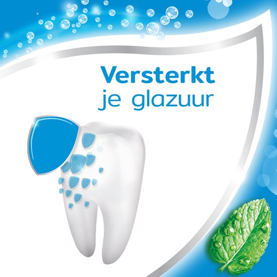 Tandpasta op een tandenborstel met rode, witte en blauwe strepen. Tekst "Frisse muntsmaak".