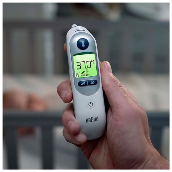 Braun Thermoscan 7+ Oorthermometer met nachtmodus - accessoires inbegrepen
