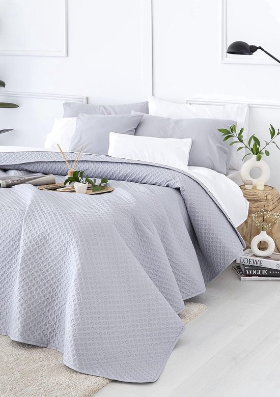 Sprei Fijn Gewatteerd Piqué Voor Lente, Zomer, Herfst En Winter 100 Extra Zacht Microvezel Multifunctioneel Dekbed 105 200x260 Cm Wit
