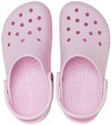 Bovenaanzicht van twee lichtroze Crocs klompen met ventilatiegaten en bandjes.
