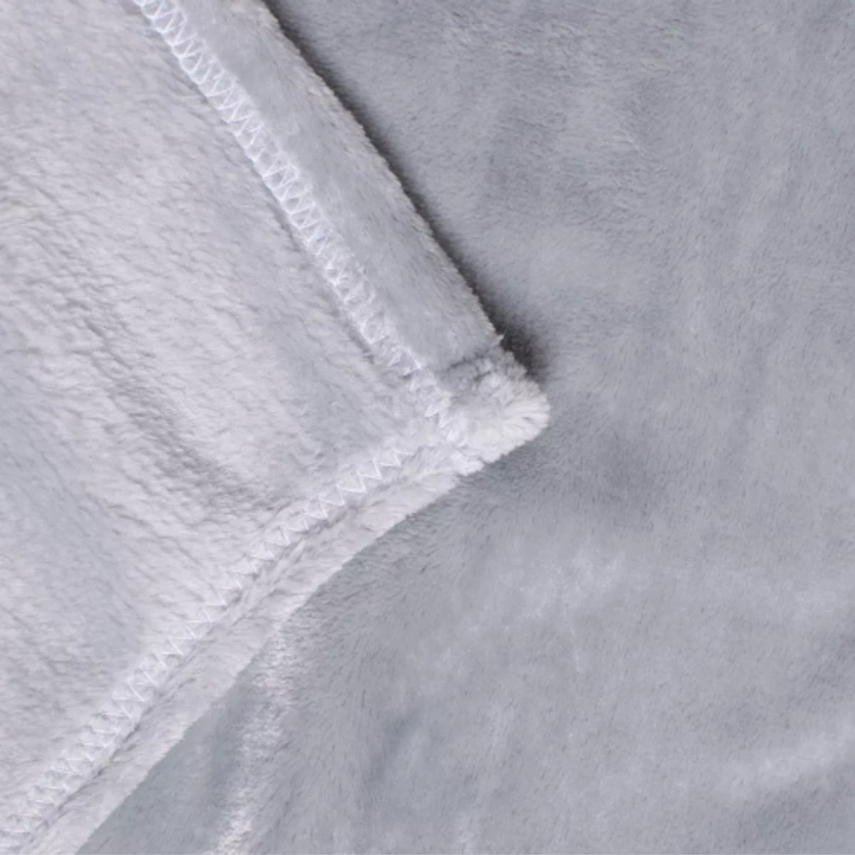 More&Deco Serie - Pluche Dekentje - 200x220 cm - Grijs - Warm en Zacht