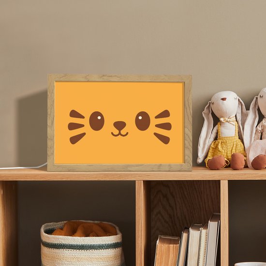 Nachtlampje 30x20 cm - Kinder lampje - Kat - Simplistisch - Oranje - Vrolijk - Tafellamp kinderkamer - Slaapkamer lamp - Bedlamp kinderen - Kinderlampje stopcontact - Wandlamp babykamer - Nachtlampjes van Merkloos — afbeelding 3