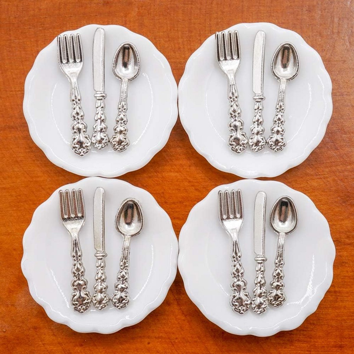 1/12 Poppenhuis Servies: Borden en Bestek Set voor Miniatu متاfels