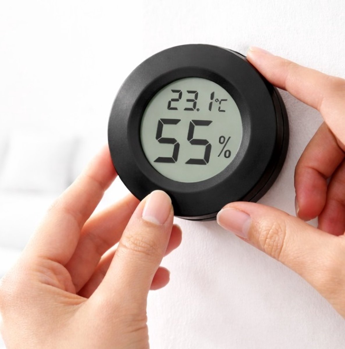 Mini Digitale Hygrometer & Thermometer – Zwart – Inbouw Rond – LCD Display – Vochtmeter & Temperatuurmeter in 1 – Incl. Batterijen