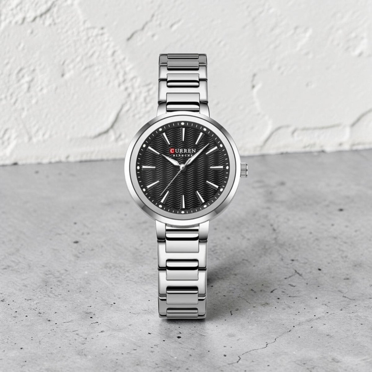 CURREN 9109 Dameshorloge Zilverkleurig Met Zwarte Wijzerplaat - Quartz Polshorloge met RVS Band, Lume Wijzers, Golfpatroon en 3ATM Waterbestendig - 5 Kleurvarianten - 32mm Dial