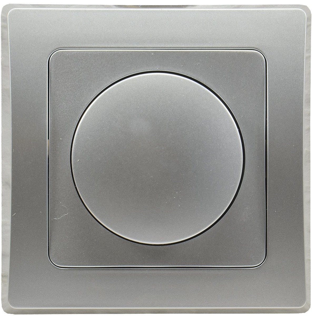 Dimmer voor LED Verlichting 230V aanpasbaar Vermogen Zilver
