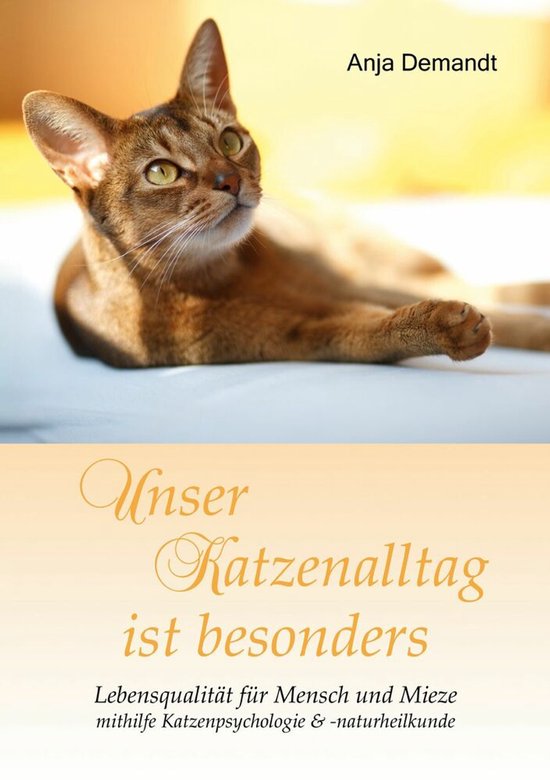 Unser Katzenalltag ist besonders - cover