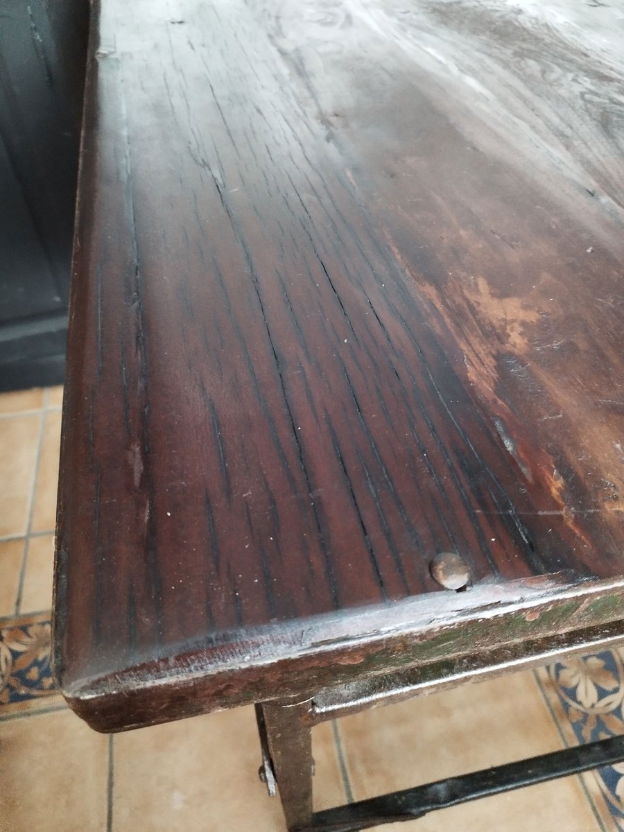 Houten vouwtafel met metaal
