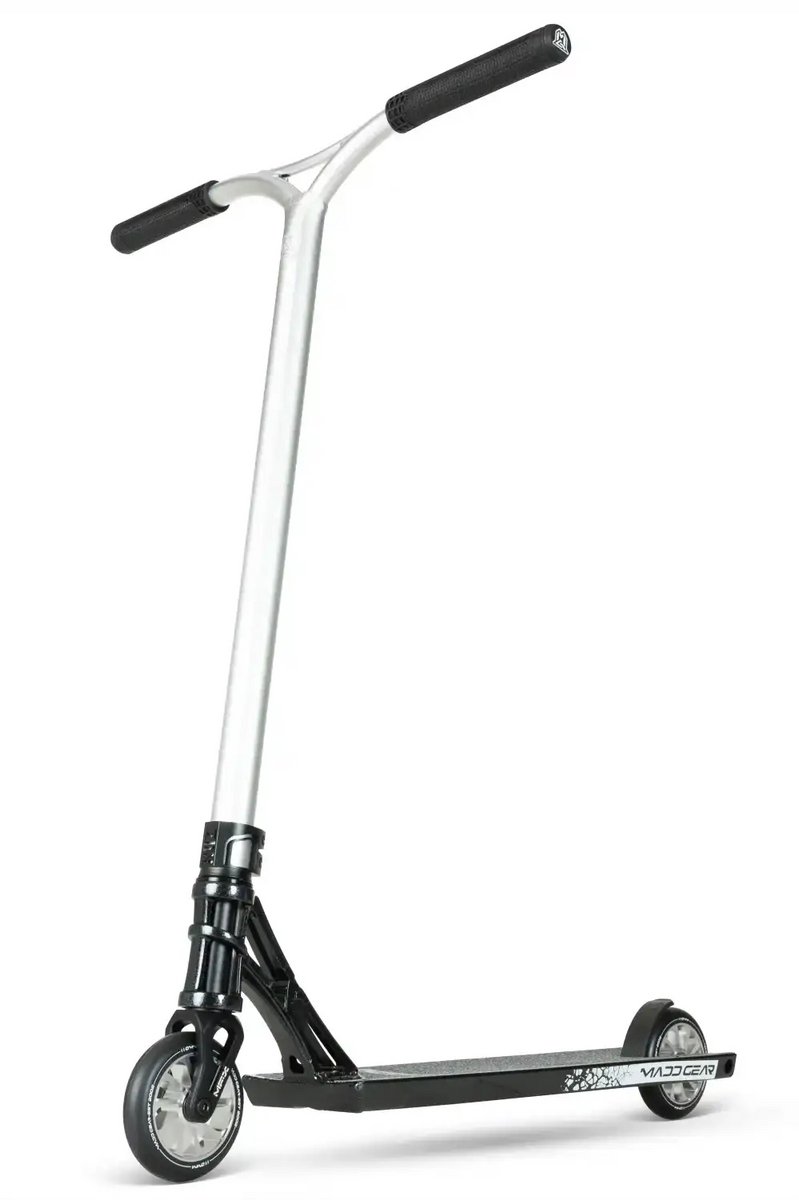 Madd Gear MGP MGX - 550 Series - Stuntstep - Jet Black