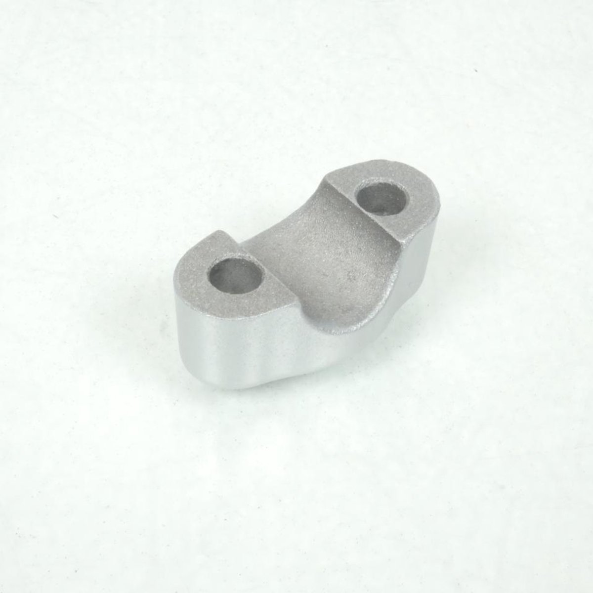 Pontet de guidon pour moto Rieju 50 Mrt Pro 2017 0/000.350.7007 Ø22mm 32mm Neuf