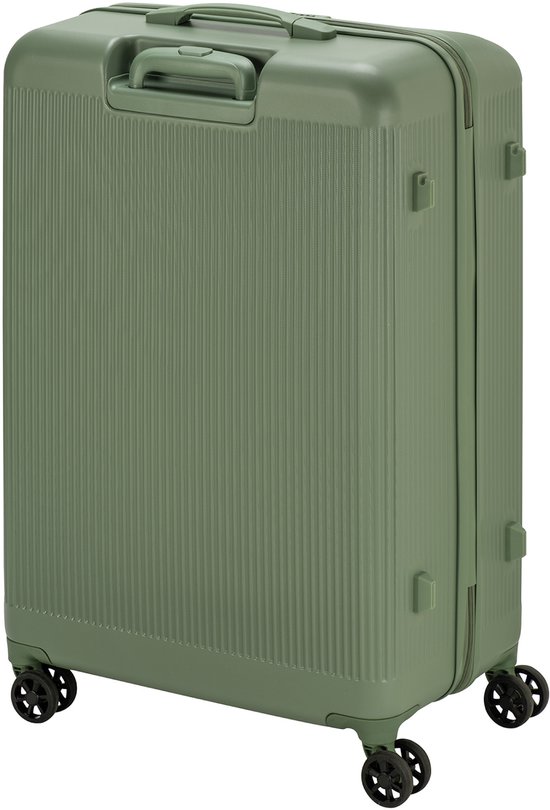 Lichtgroene koffer met verticale ribbels, vier wielen en een uitschuifbaar handvat.