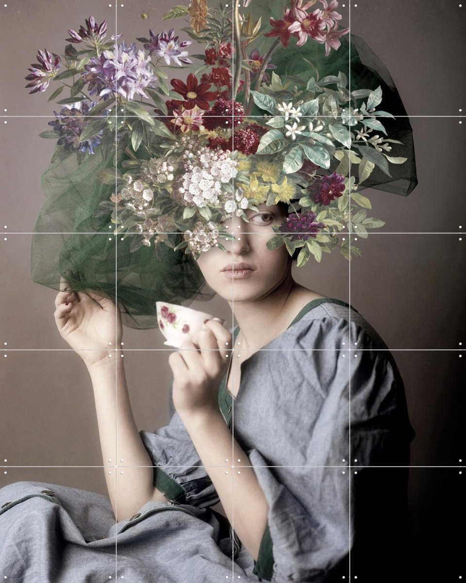 IXXI Tea for One, Marja van den Hurk - 80 x 100 cm - Gratis ophangtool - Grote wanddecoratie en posters - Gemengde Technieken, Surrealisme, Grafisch