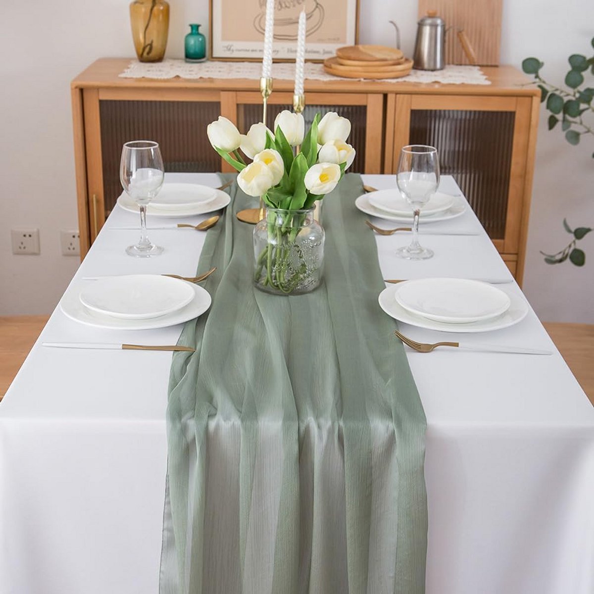 Lange Tafelloper Chiffon Mintgroen Saliegroen voor Bruiloft of Feest 70x400 cm