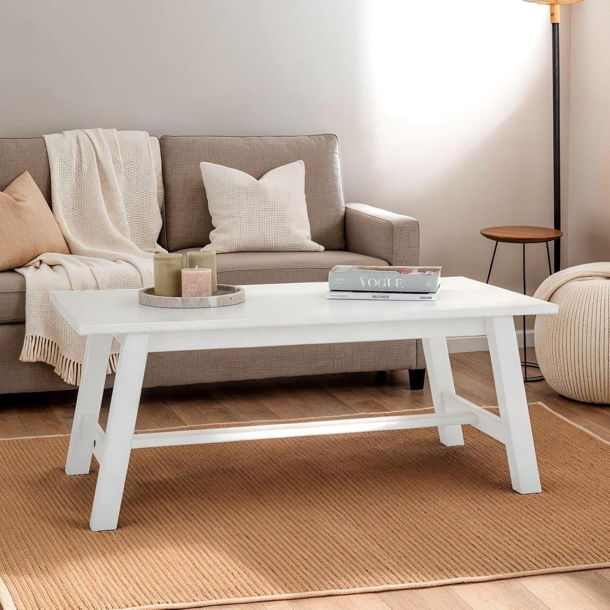 Ronde Bijzettafel Metaal 70 cm – Moderne Salontafel & Koffietafel wit met Verstelbare Poten – Geschikt voor Binnen & Buiten – Ø70 x 40 cm – Pauwhome