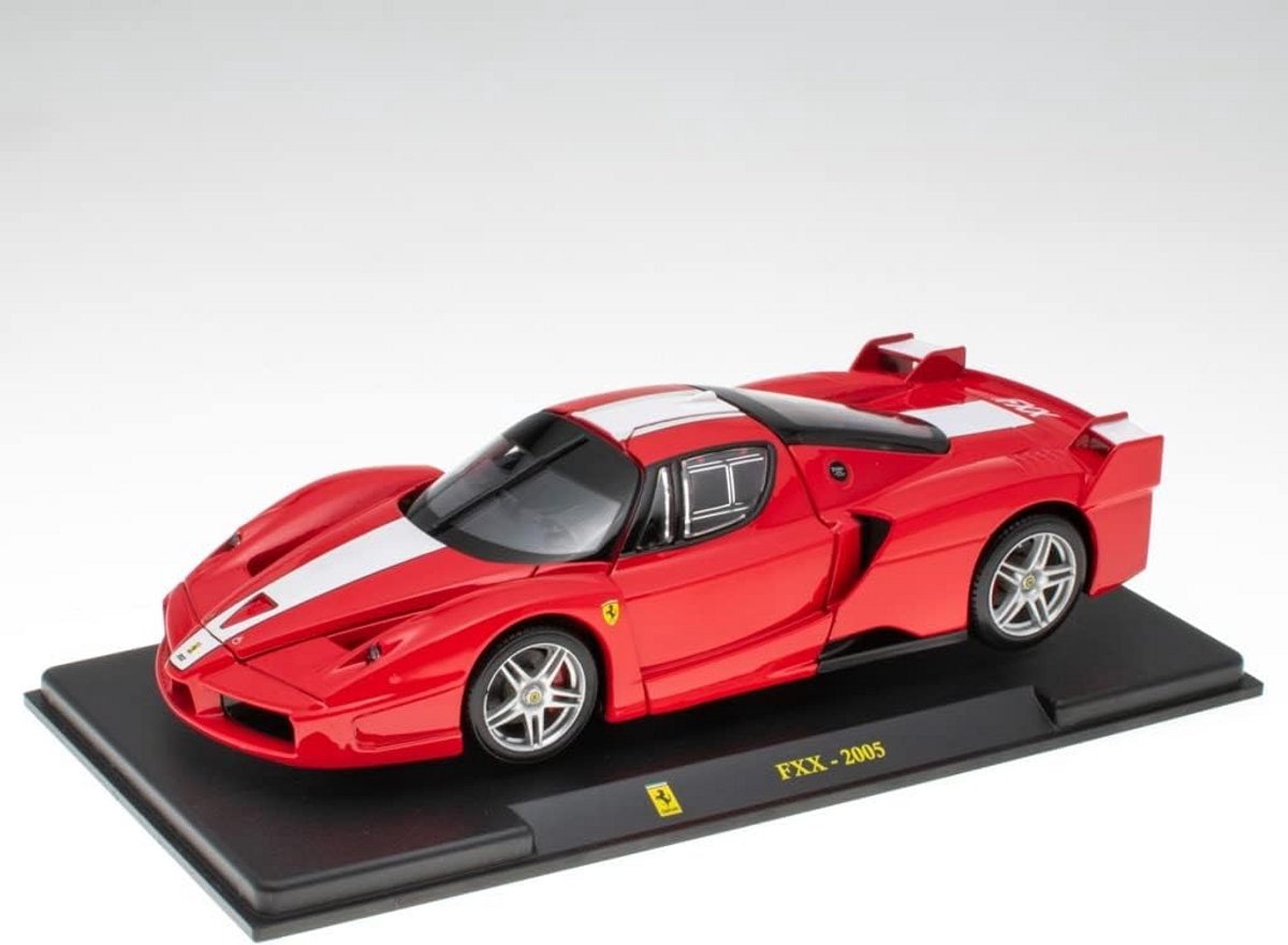 Modelauto 1:24 Metaal Ferrari FXX 2005