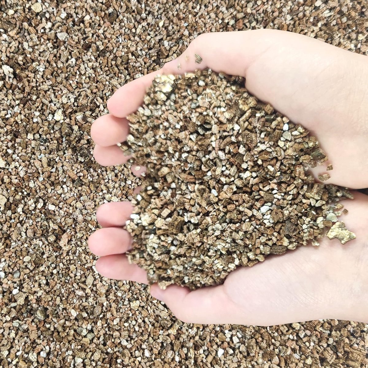 Groeimedium Vermiculiet Granulaat 15 Liter - Ideaal voor Potgrond en Tuinieren