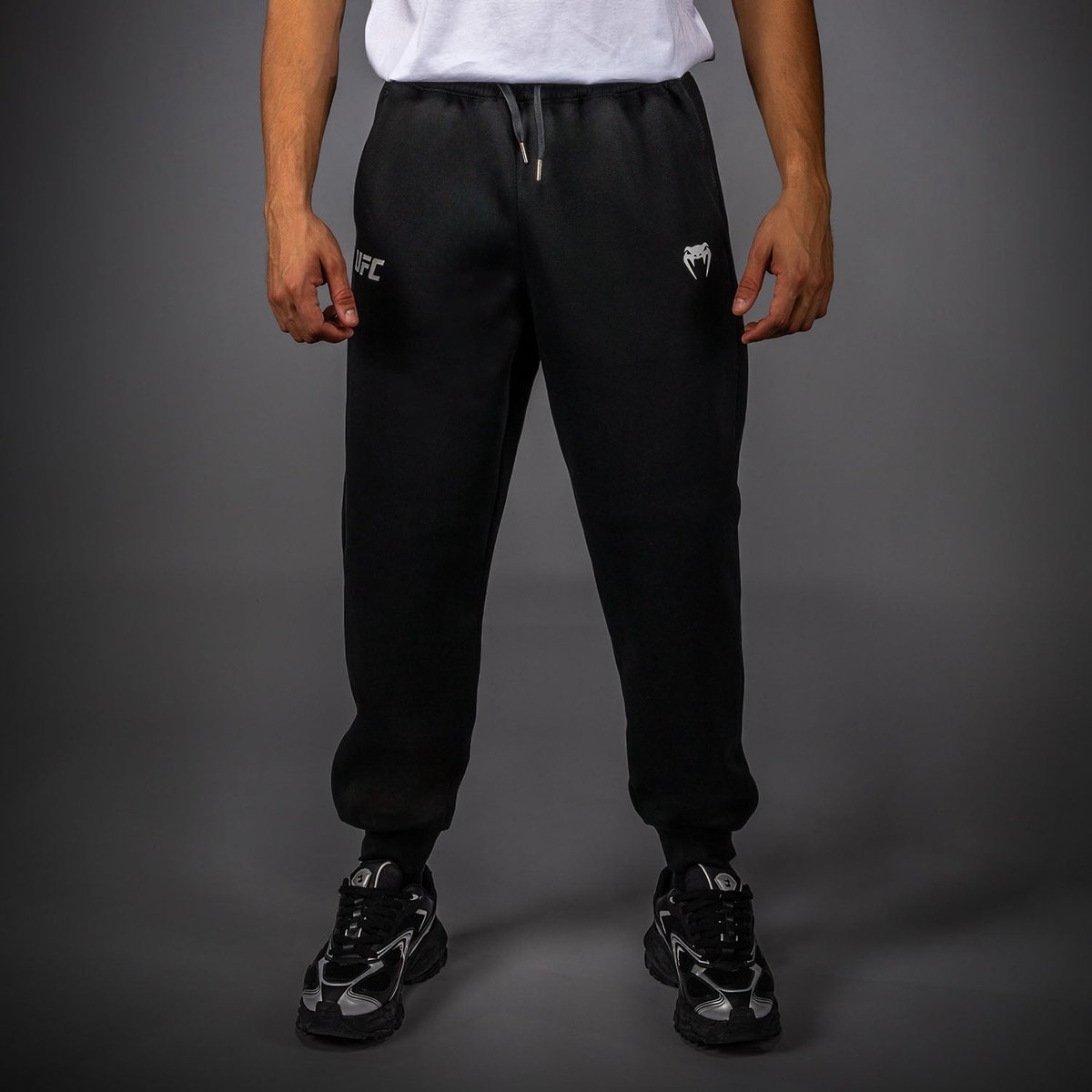 UFC Zenith by Venum Replica Men’s Black Pant – Premium Training & Lifestyle Joggingbroek - S