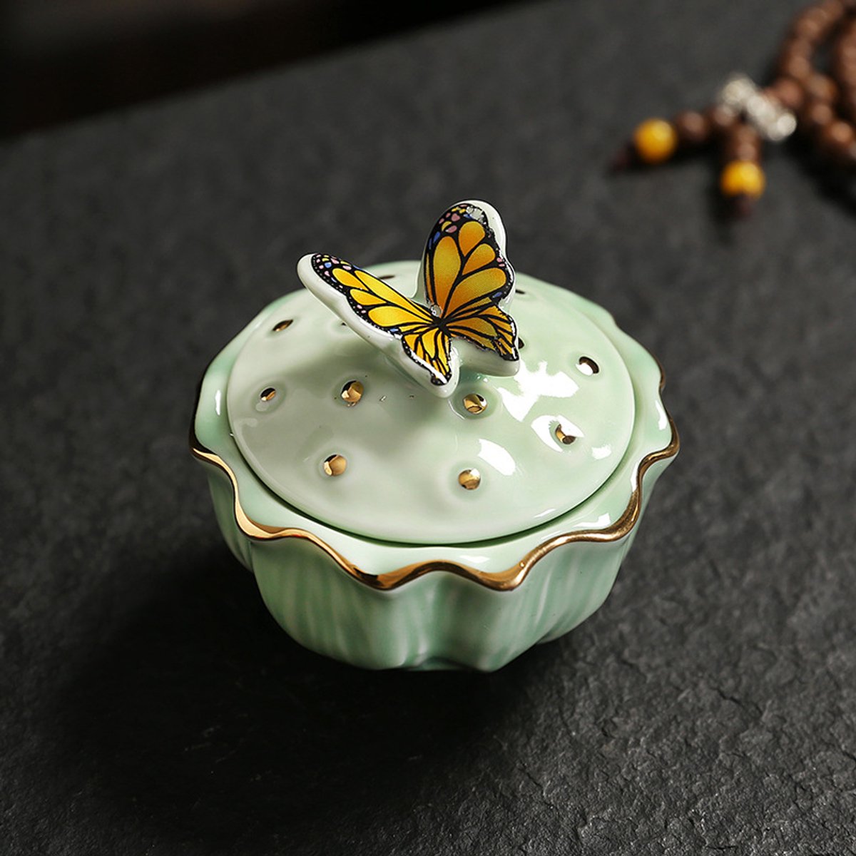 Belle's product-Mini Urn Keramiek Vlinder -Lichtgroen, 40ml