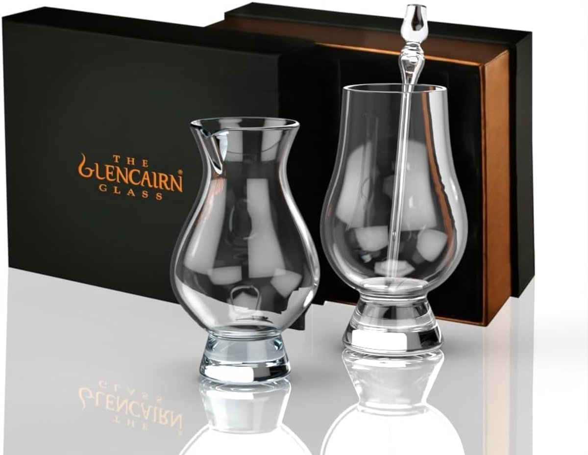 Whiskyglas met waterkan en waterdruppelaar cadeauset