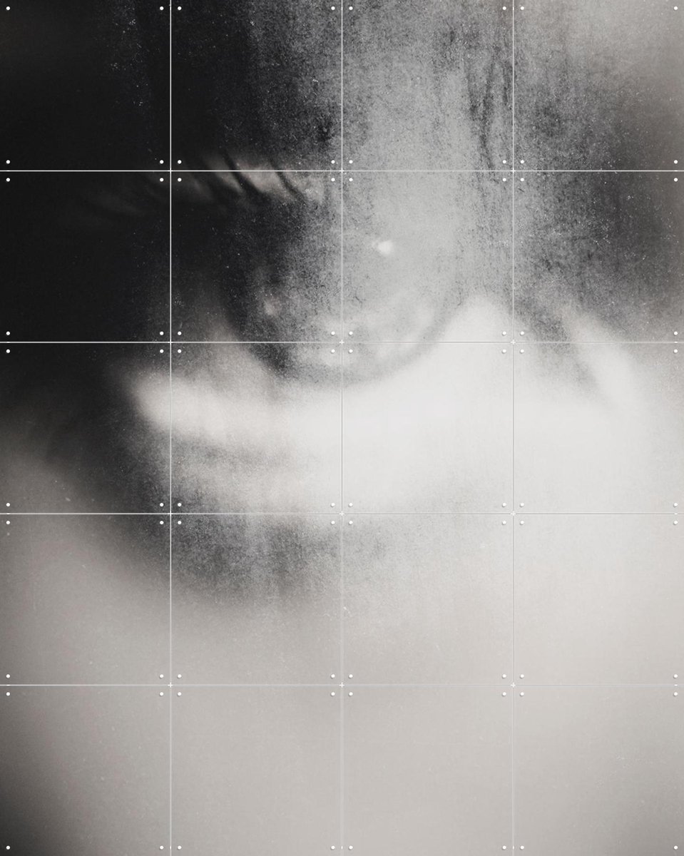 IXXI Hommage, STUDIO HANNAH LEMHOLT - 80 x 100 cm - Gratis ophangtool - Grote wanddecoratie en posters - Fotografie, Abstract, Slaapkamer, Woonkamer
