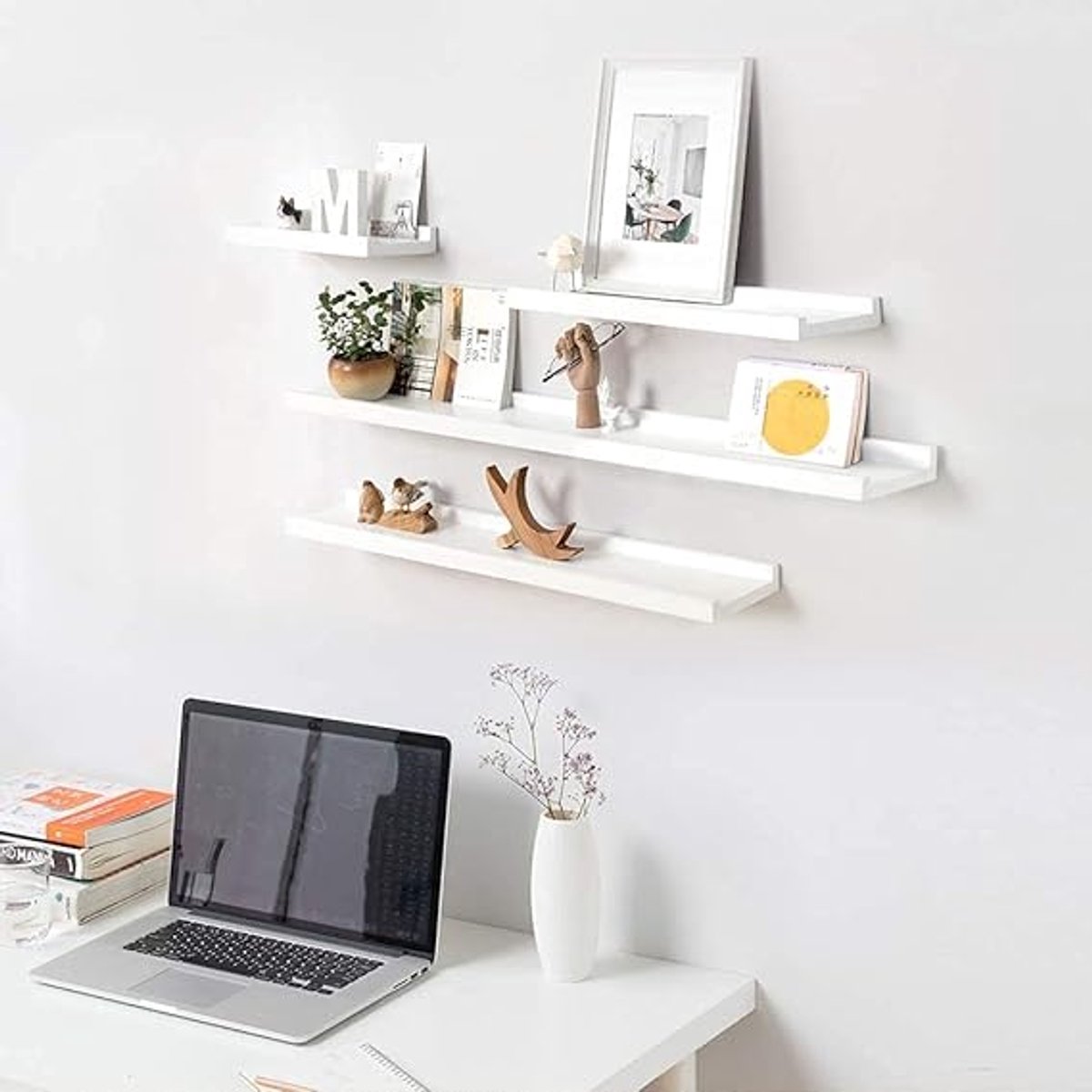 Famanu - Zwevende plank wit, 30 cm eikenhouten foto rand wandmontage display rack kruidenrek decoratieve wandplank radiatorplank eenvoudig te installeren voor slaapkamer, keuken, woonkamer, hal
