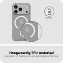 Transparante hoes met cirkelvormige MagSafe-aanduiding, gemaakt van hoogwaardig TPU-materiaal voor optimale bescherming. Icon van gerecyclede fles.