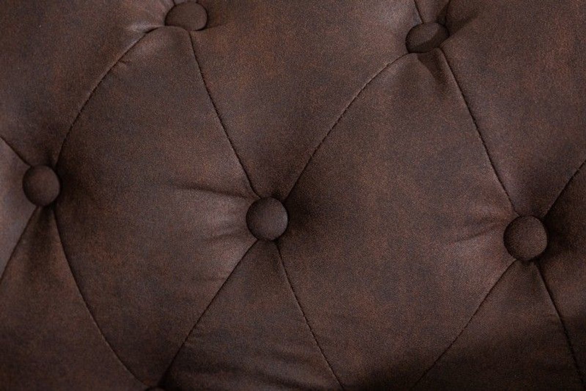 Chesterfield fauteuil 110cm vintage bruin met knoopstiksel en veerkern - 40654